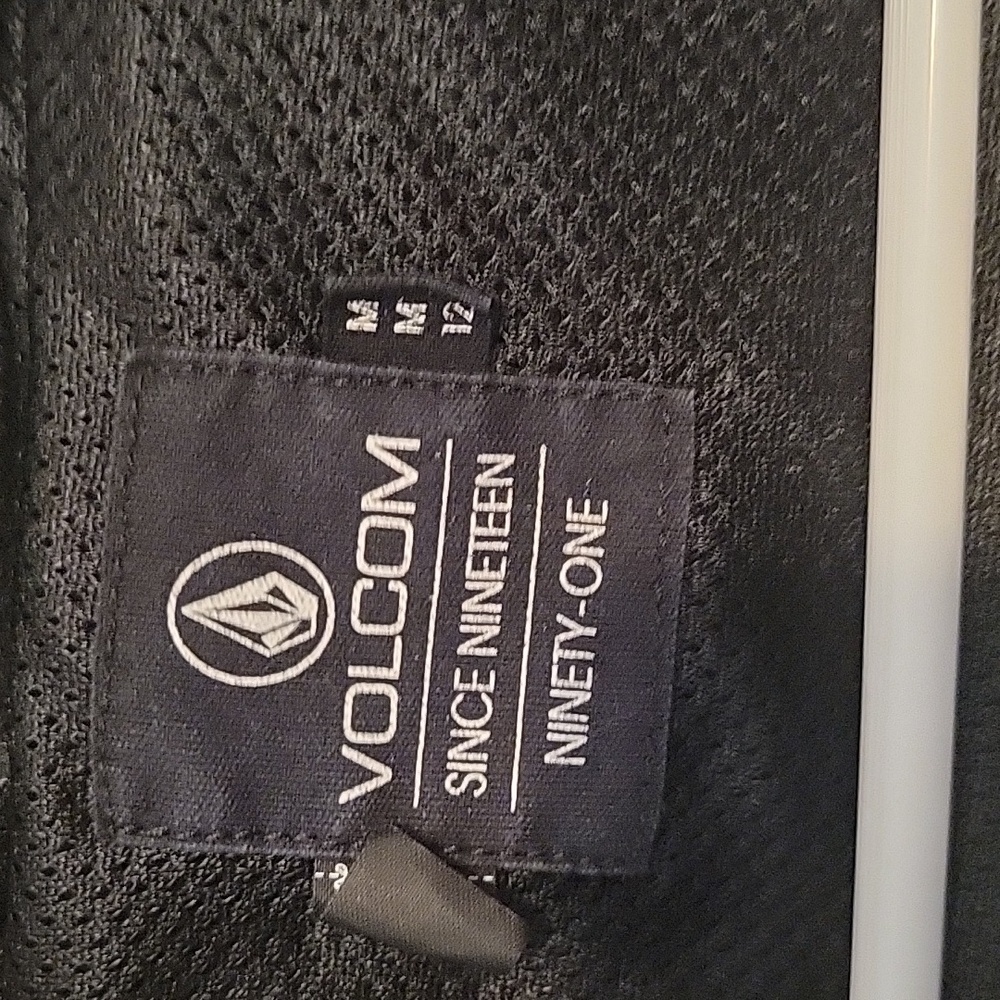 Volcom Jacket Size Medium Black - image 2